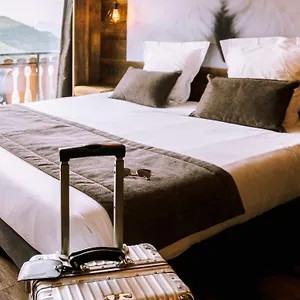 *** Hotel La Perelle France